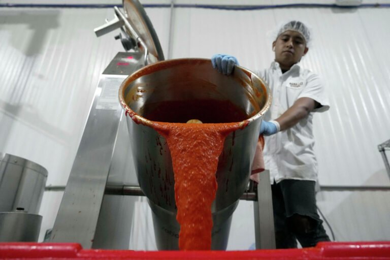 Sriracha scarcity hits Houston eating places and diners